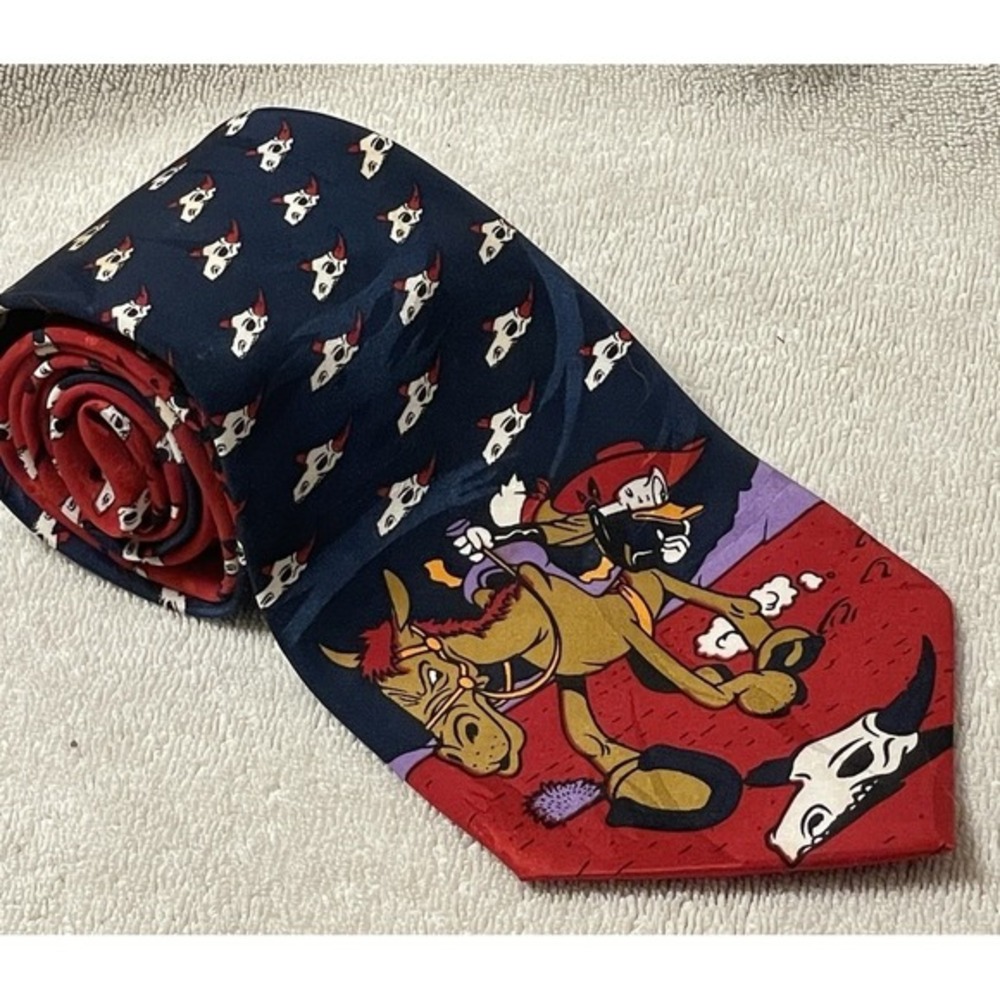 Mickey Unlimited Donald Duck Tie Skull‎ Novelty